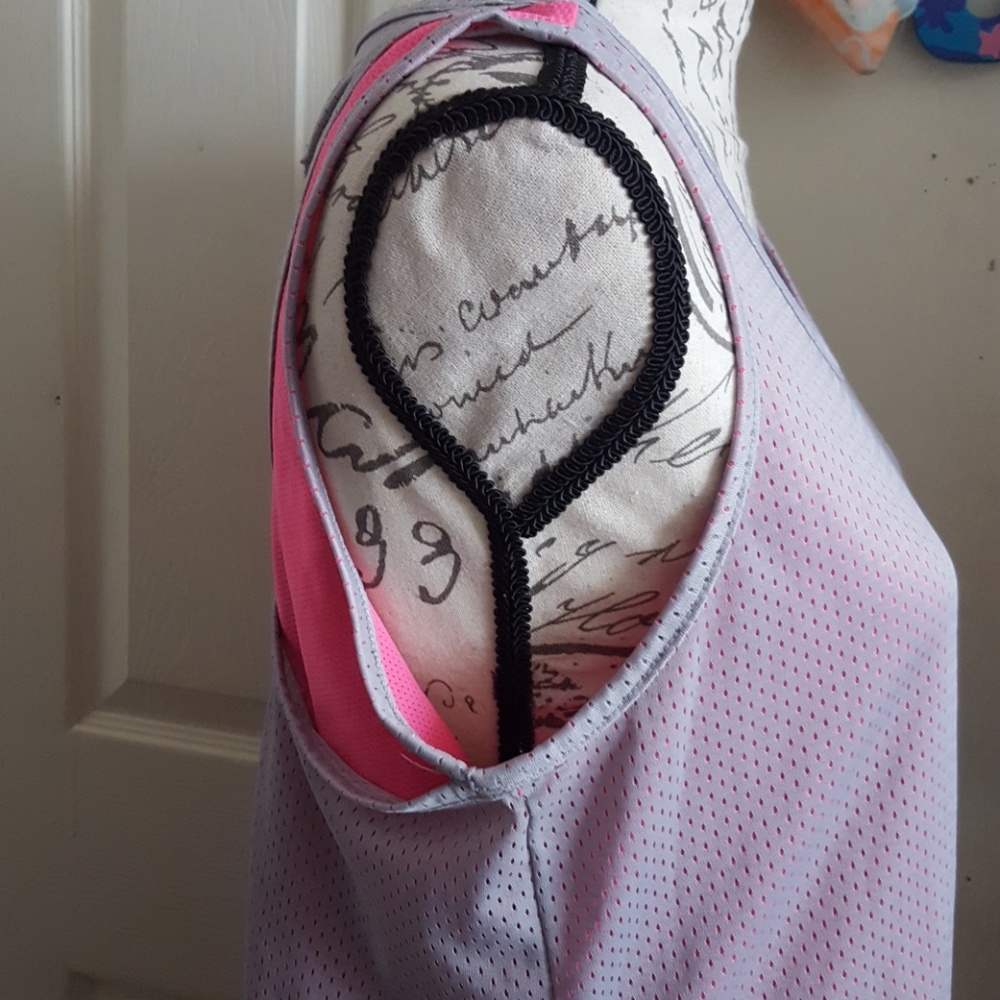 Mesh Workout Top - Picture 7 of 8
